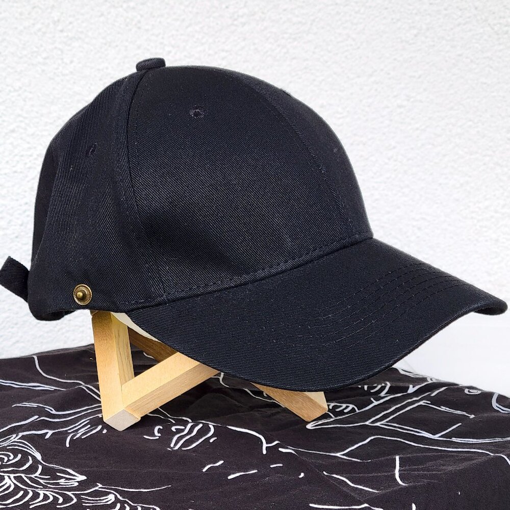 adjustable black hat